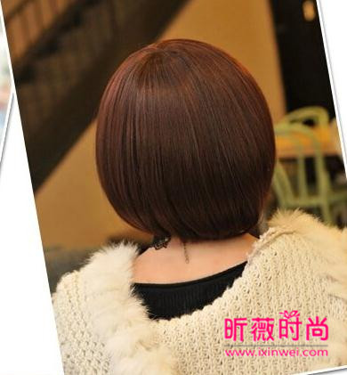沙宣短发发型图片女生最好看的时尚沙宣短发