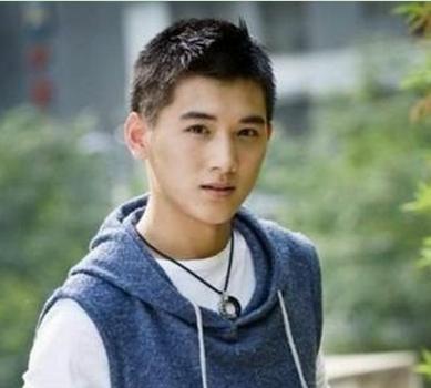男士发型设计图片逆袭时尚潮男的男士发型设计
